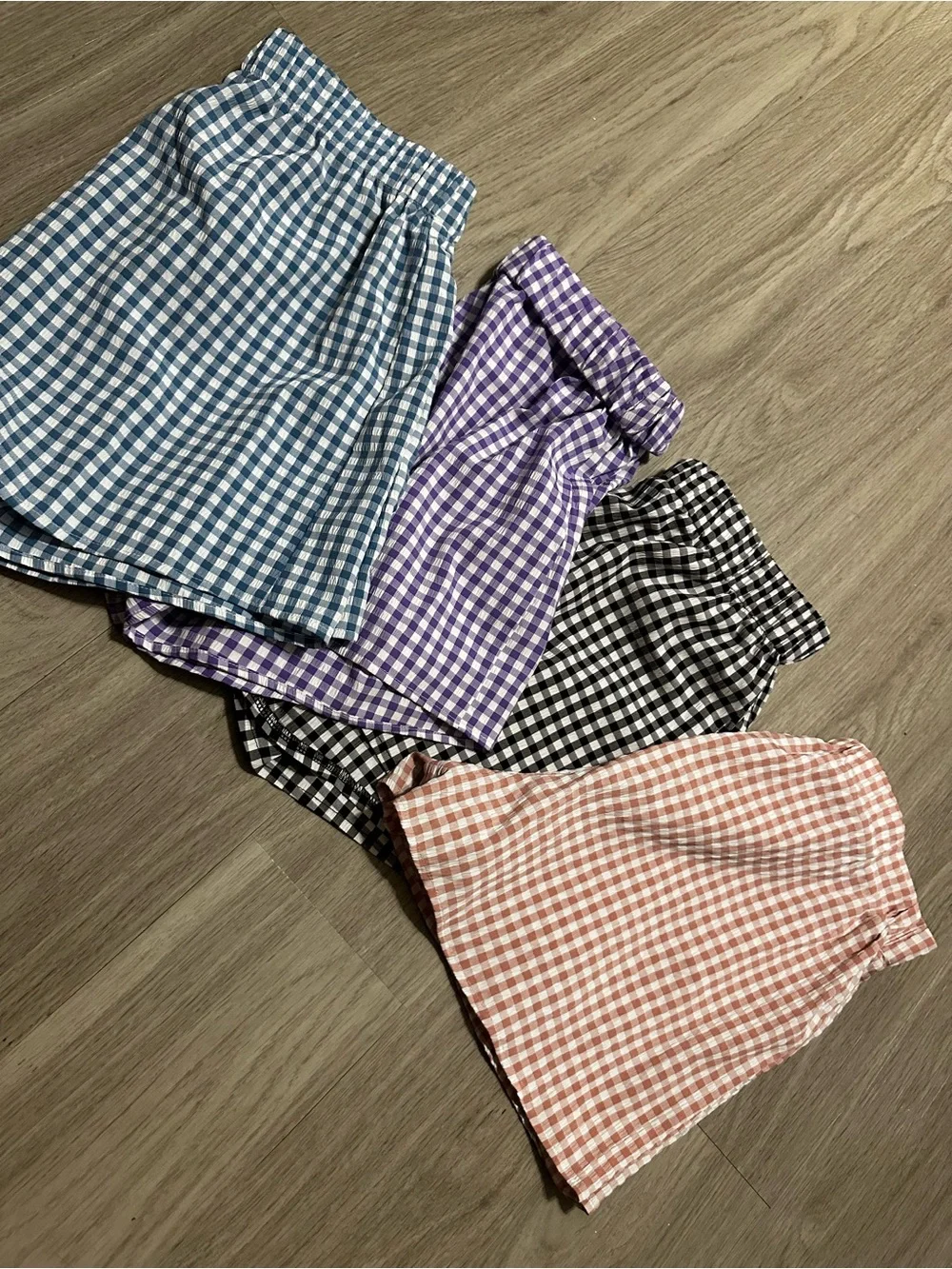 ⭐️ Gingham Elastic-Waist Women’s Shorts bundle- Black, Purple, Blue, pink - Picture 2 of 6
